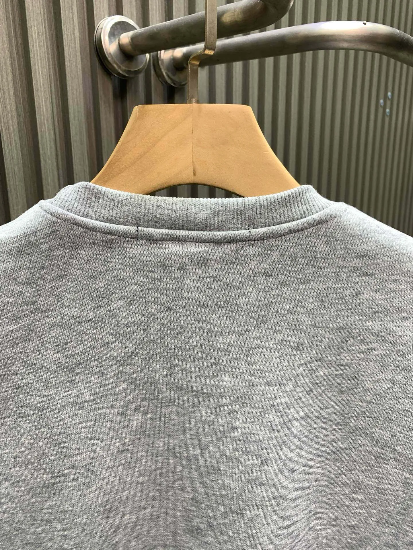 🅿️250 gray